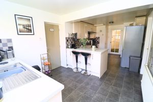 Photo 15- click for photo gallery